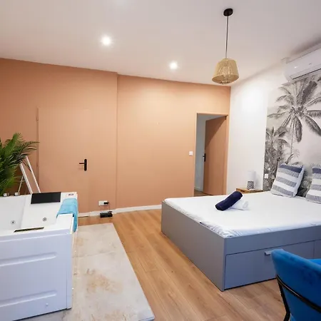 Apartment Cocon Avec Jacuzzi - Centre