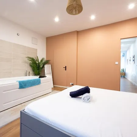 Apartment Cocon Avec Jacuzzi - Centre *