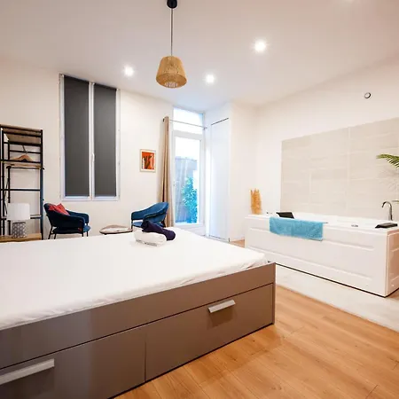 Apartment Cocon Avec Jacuzzi - Centre *