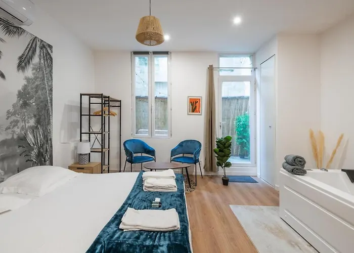 Cocon Avec Jacuzzi - Centre *