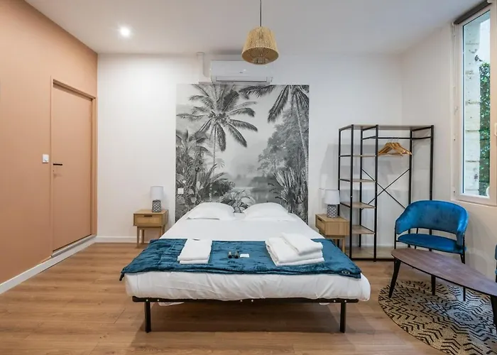 Cocon Avec Jacuzzi - Centre * Bordeaux